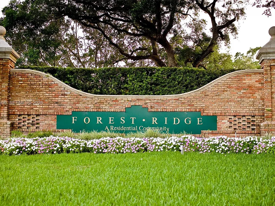 9317 Arborwood Cir