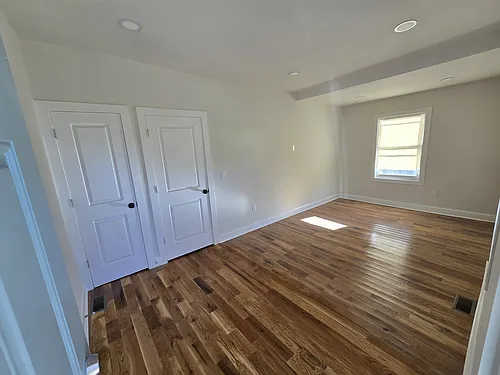 708 Jefferson Ave #1 Photo 1