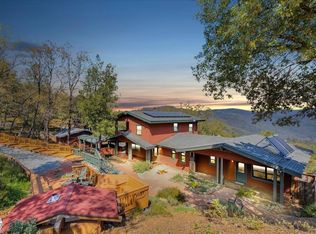 22727 Ridgemont Dr, Columbia, CA 95370