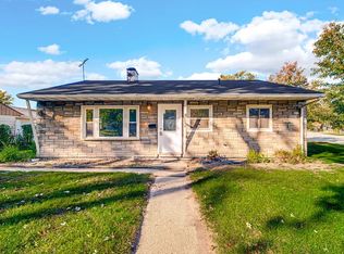 7134 Parrish Ave, Hammond, IN 46323