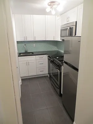 Rented by Performing Assets Corp | media 14