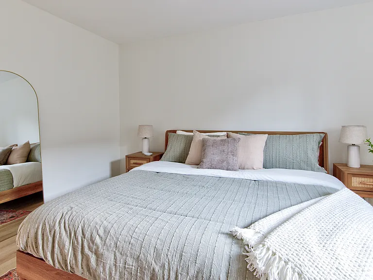 412 Hunters Rd — Photo 32