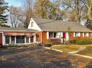 4260 Heatherdowns Blvd, Toledo, OH 43614