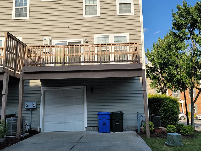4969 Almandine Ave #1 — Photo 26