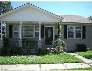 2nd image of 143 Middle Park Pl