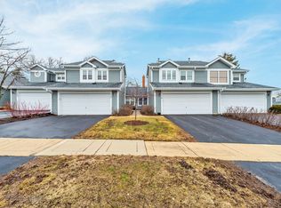 119 Sarahs Grove Ln #40-4C, Schaumburg, IL 60193