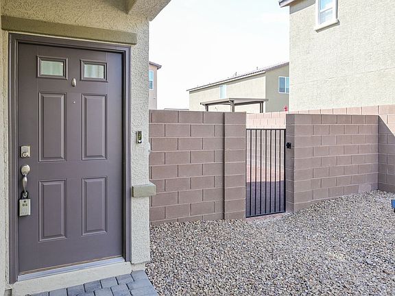 4th image of 7597 Moore Creek Ln