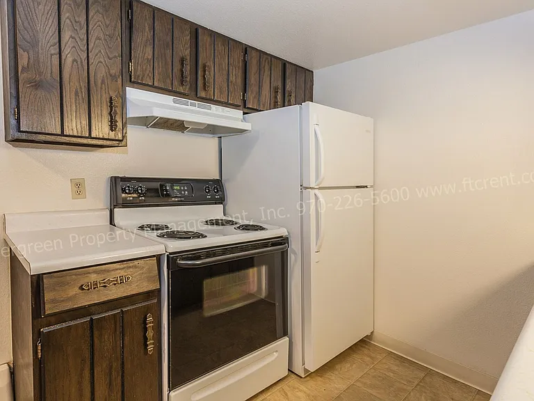 1314 E 16th St — Photo 7