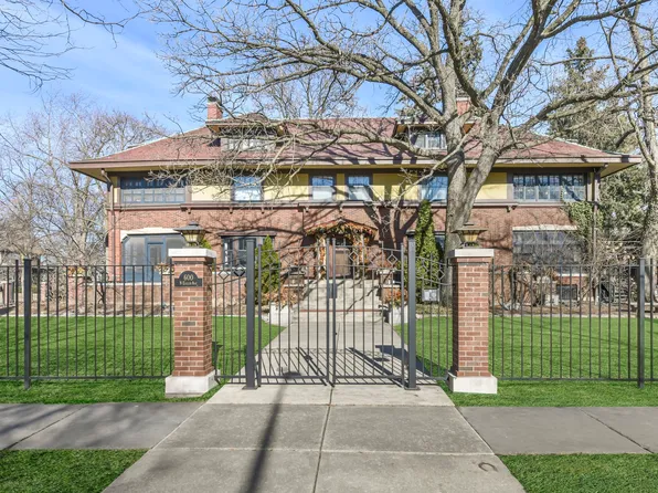 600 N Euclid Ave, Oak Park, IL 60302