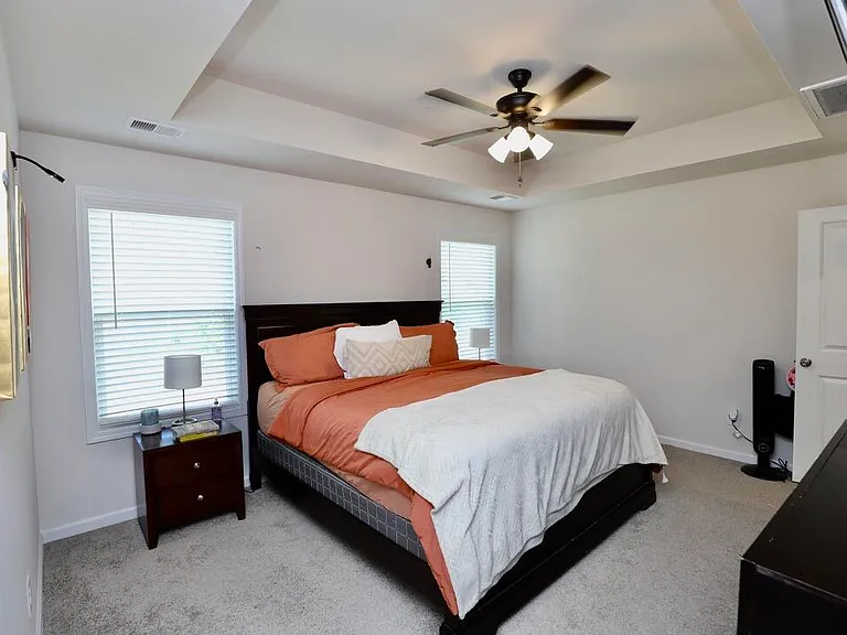 1049 Crescent Moon Loop — Photo 30