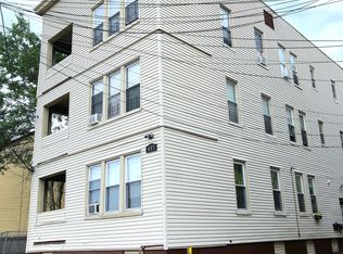 457 E 22nd St #1R, Paterson, NJ 07514
