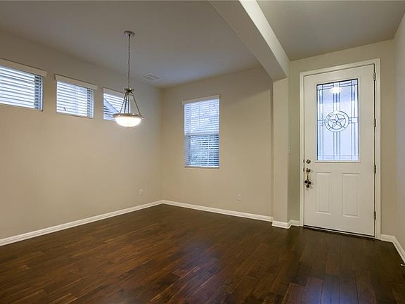 5th image of 10709 Dinah Dr