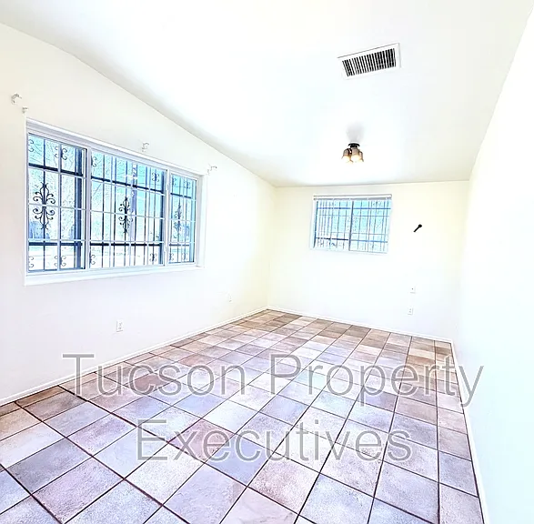3002 N Palo Verde Ave — Photo 22