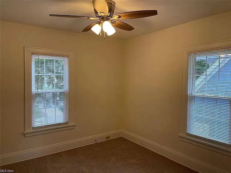 296 Ivy Pl — Photo 11