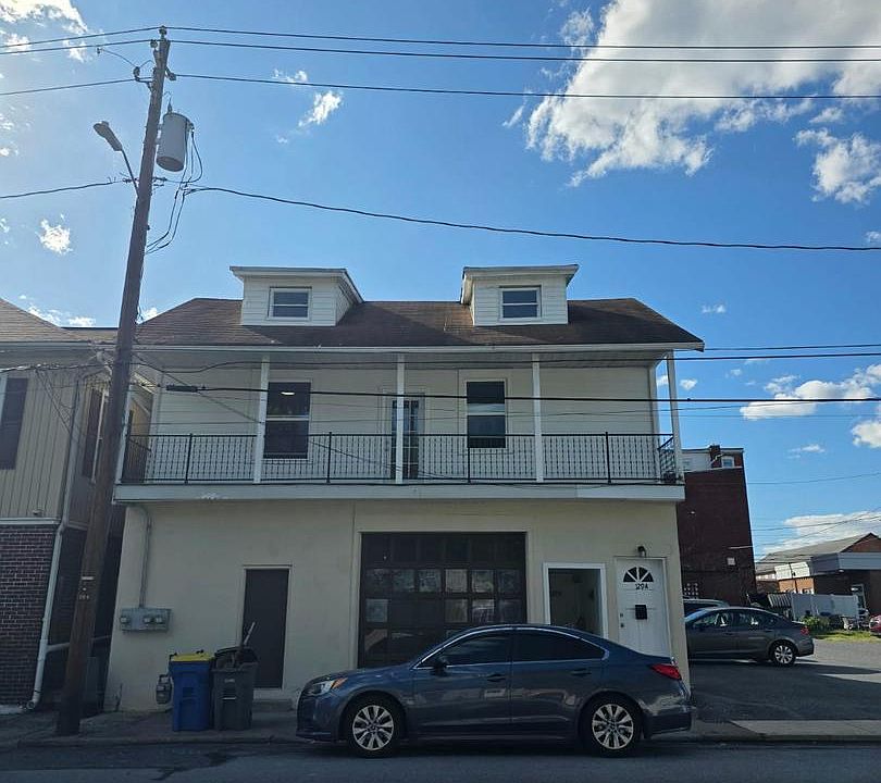 1st image of 129 Poplar St