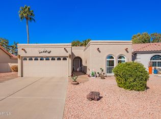 25236 S Lakeway Dr, Sun Lakes, AZ 85248