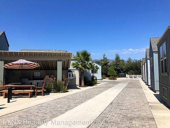 3rd image of 1130 Punta Gorda St #23