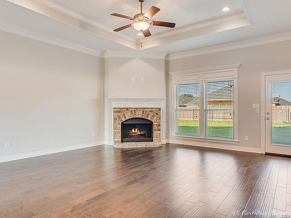 3rd image of 2605 Switchgrass Dr
