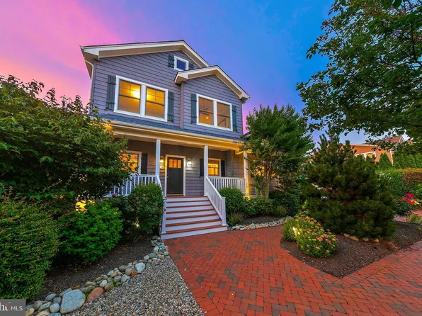 15 W Muriel Ave, Long Beach Township, NJ 08008