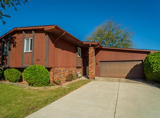 4974 W 87th Pl, Crown Point, IN 46307
