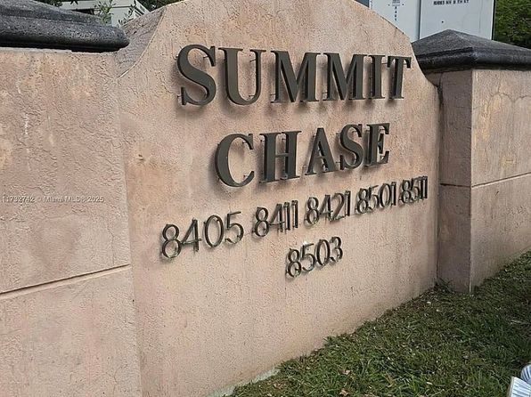 8411 NW 8th St APT 107