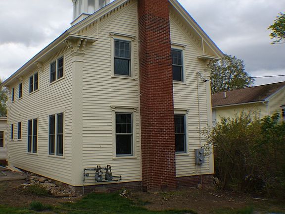 3rd image of 4 Grand St #B