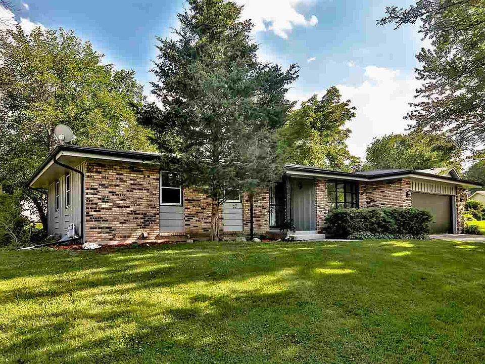 1st image of 4521 Dogwood Cir
