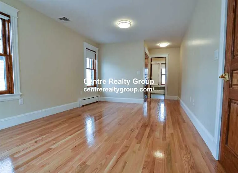 Langley Rd — Photo 44