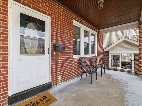 2nd image of 3265 Latonia Ave