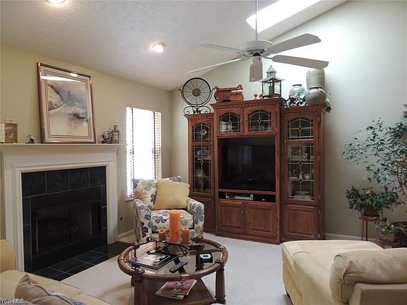 4th image of 1994 W Reserve Cir