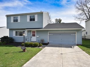6711 Tamarind Dr, Bedford Heights, OH