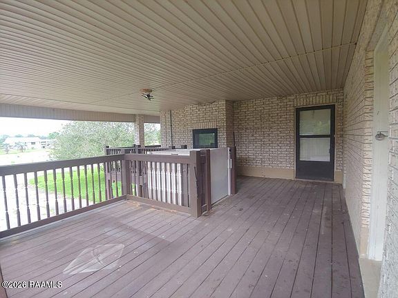 3rd image of 17832 W State Highway 82