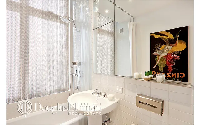 Sold by Douglas Elliman | media 10