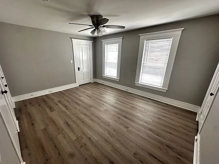 320 Lowell St #3 — Photo 14