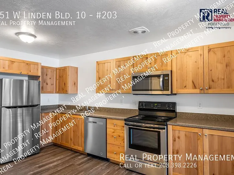 251 W Linden Ave #10-203 — Photo 3