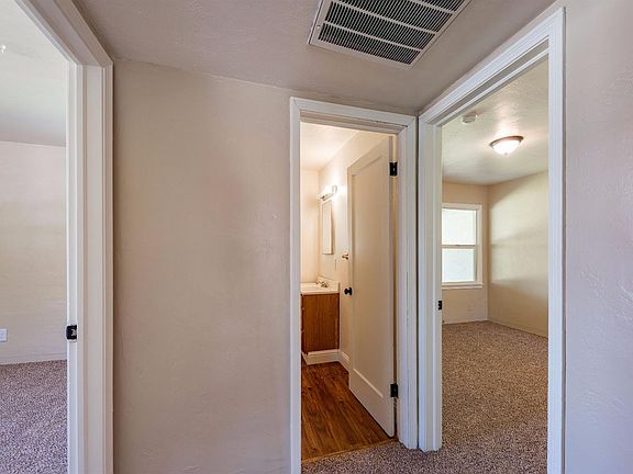 5th image of 1418 W Cortland Ave