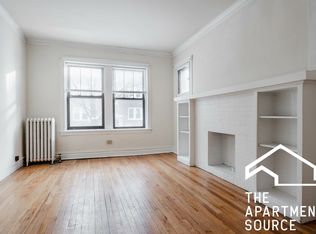 2610 W Gunnison St APT 1F, Chicago, IL 60625