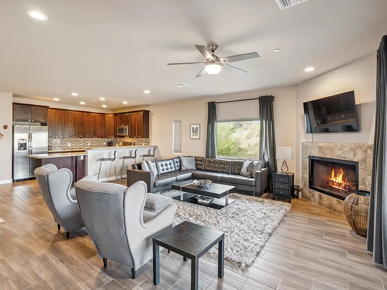6145 E Cave Creek Rd #203 — Photo 13