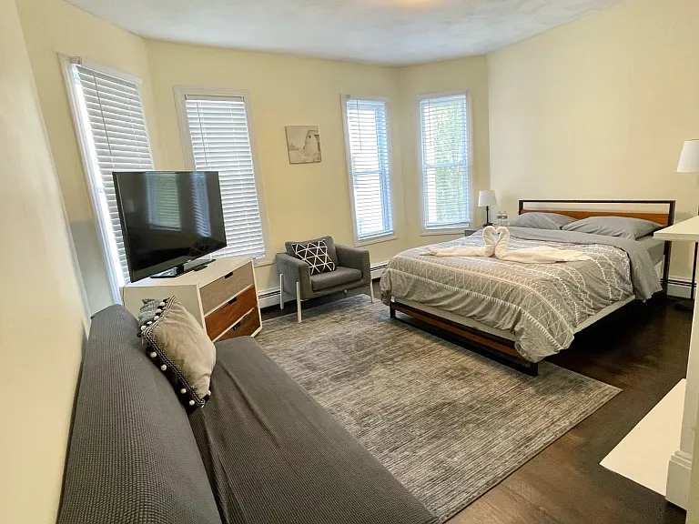 58 Bowdoin Ave #2F — Photo 23