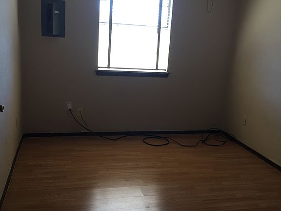 2nd image of 6122 SW Park Ave #Home