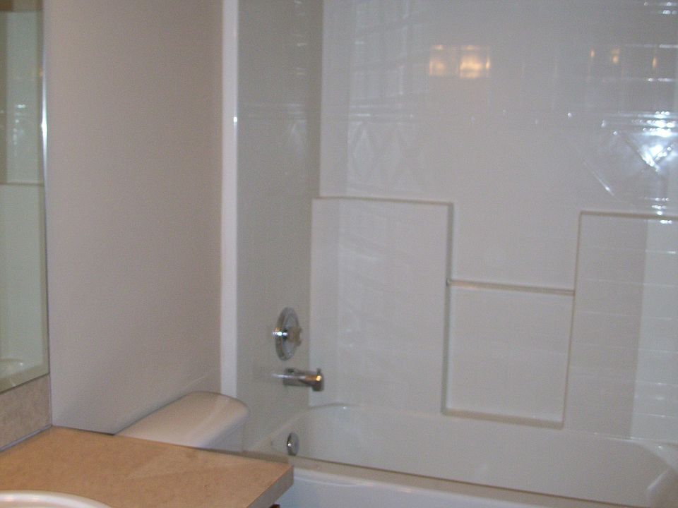 2nd image of 3014 S 43rd St APT A