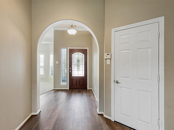 5th image of 21406 Avalon Queen Dr