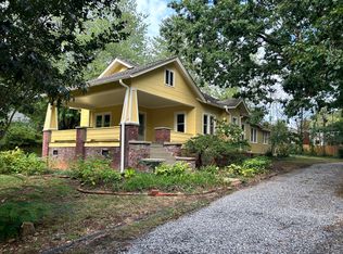 4 Trotter Pl, Asheville, NC 28806