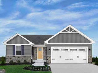 219 Oakleigh Dr, Calhoun, GA 30701