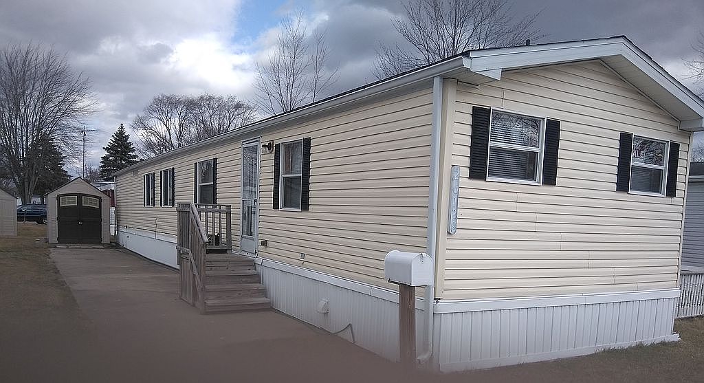 26128 Gary St, Taylor, MI 48180 Zillow