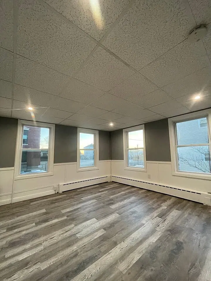 58 Edgemond St - 1w — Photo 3