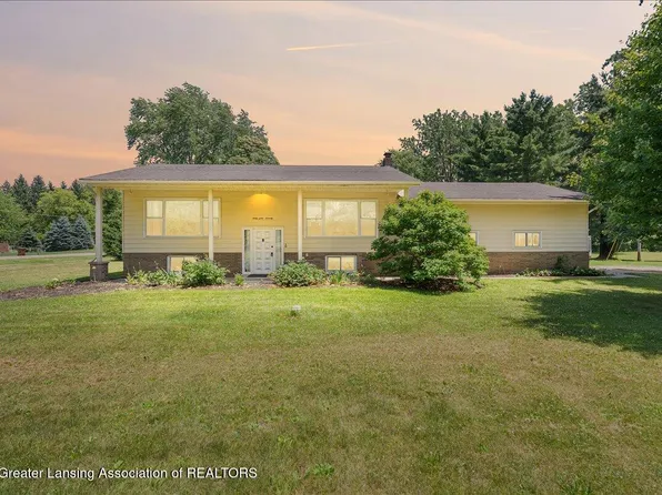 6970 Foster Rd, Haslett, MI 48840
