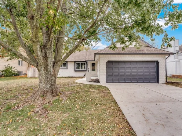14233 E Spring Creek Dr, Wichita, KS 67230