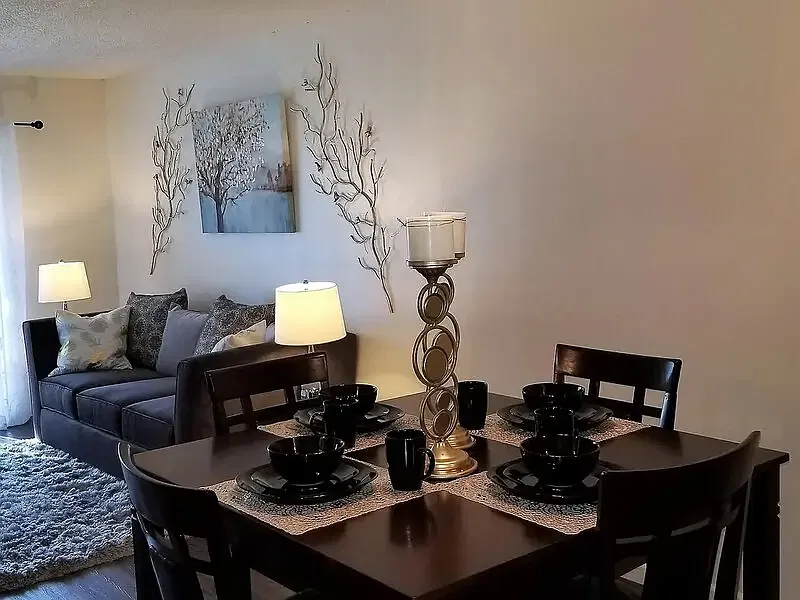 Sunrise Apartment Homes — Photo 4