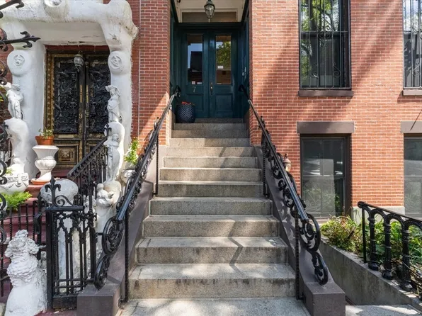 7 Dwight St APT 3, Boston, MA 02118